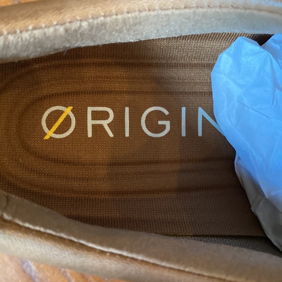 Cole Haan Brown Oxfords with Blue Accents - Picture 5 of 5